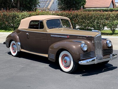 פאזל של 1942 Packard One-Sixty Convertible