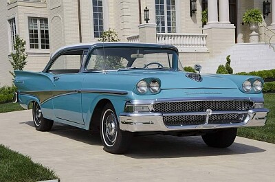 פאזל של 1958 Ford Fairlane 500