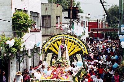 FIESTA Y DEVOCIÃ“N EN EL BARRIO jigsaw puzzle