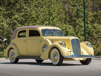 1937 Lincoln K V-12 Sedan.