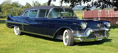 1957 Cadillac Fleetwood Series 75 Limousine jigsaw puzzle