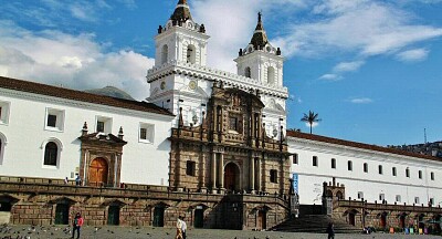 פאזל של Fiestas de Quito