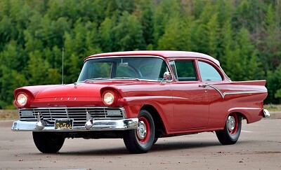 1957 Ford Custom two-door sedan jigsaw puzzle