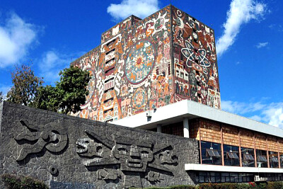 71.- UNAM RECTORIA