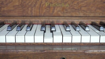 piano jigsaw puzzle