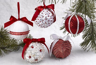 christmas balls jigsaw puzzle