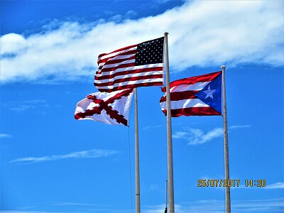 Banderas en San Juan, Puerto Rico.