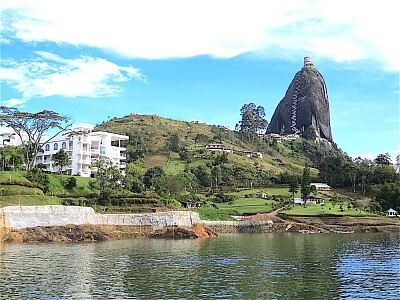 Vista al PeÃ±on de Guatepe... Colombia