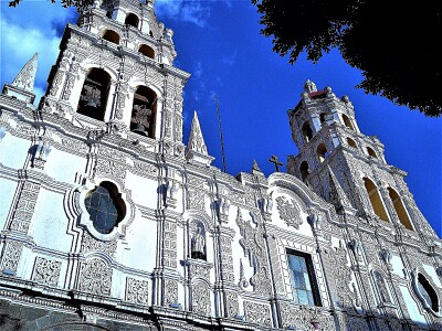 Templo en la Ciudad de Puebla. jigsaw puzzle