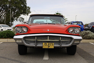 1958 Ford Thunderbird (Elvis)