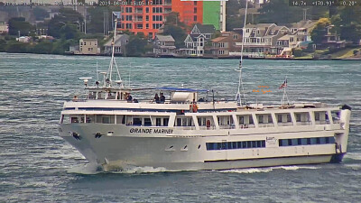 Grande Mariner cruise boat