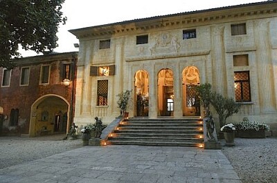 villa 8