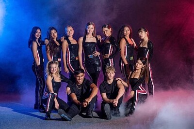 NOW UNITED - Lean On Me