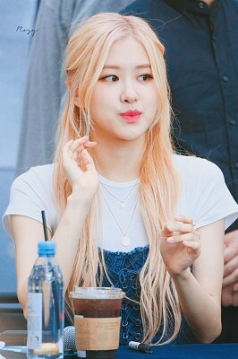 פאזל של RosÃ©