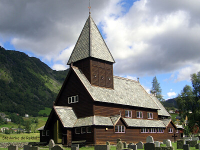 פאזל של AB - Eglise en bois debout de Roldal, Norvege