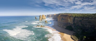 Praia e falÃ©sia