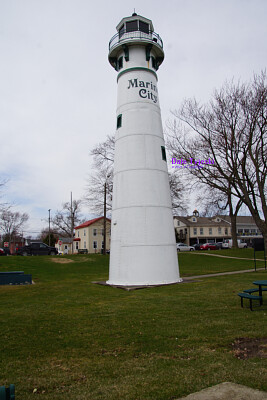Marine City,MI/USA relocated Lighthouse jigsaw puzzle