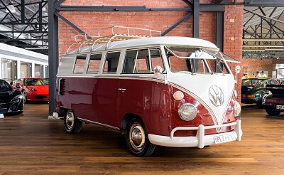 Volkswagen Kombi (1967) Roja jigsaw puzzle