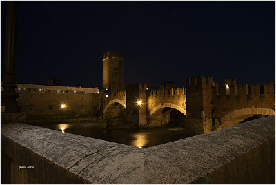 verona catelvecchio by night