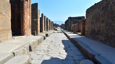 Pompei street