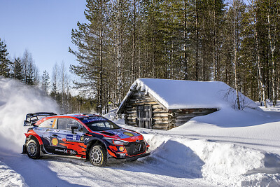 פאזל של 2021 Tänak / Järveoja at Rally Finland