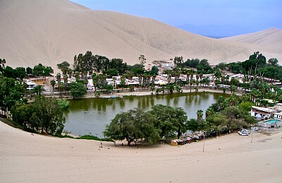 Huacachina  ... Perú