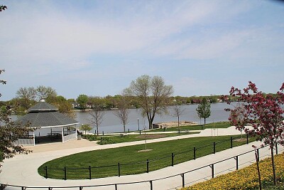 פאזל של Fountain Lake Gazebo