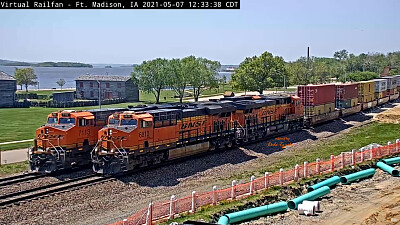 פאזל של FMD BNSF-6810   BNSF-7113 with Ft Madison   Missis