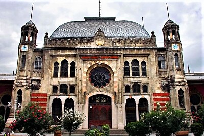 פאזל של train station