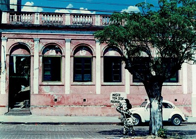 Museu Paulo Firpo (1987) jigsaw puzzle