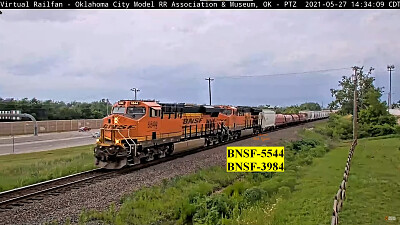 BNSF-5544   BNSF-3984 at Oklahoma City,OK/USA jigsaw puzzle