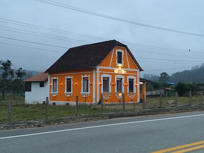 casa laranja