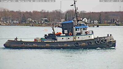 tug  "Molly Mi " southbound to Lake Erie