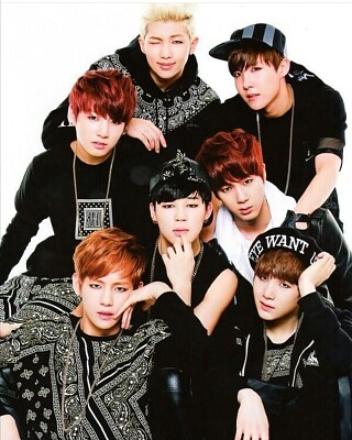 BTS 8 ANIVERSARIO jigsaw puzzle