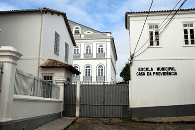 Escola