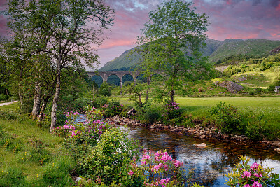 Glenfinnan Viaduct Summer jigsaw puzzle