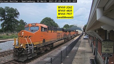 BNSF-3262, 4035 smoking,   7927 southbound Spartan jigsaw puzzle