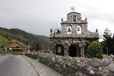 capilla de piedra, Venezuela