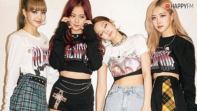 black pink jigsaw puzzle