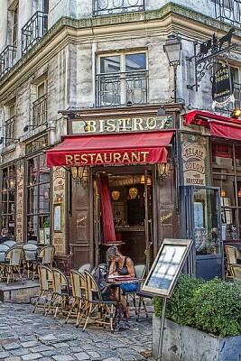 Paris Cafe Bistro
