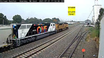 UP-1979   "the ONE  " with UP-8509 leading at Kearney,NE/USA