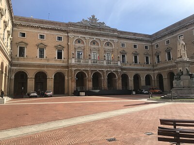 piazza di recanati jigsaw puzzle