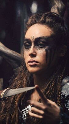 פאזל של Lexa Kom trikru