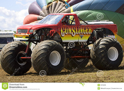 פאזל של colorful monster truck