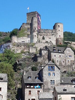 Le chateau de Belcastel