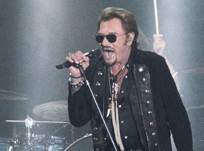 פאזל של johnny hallyday chante