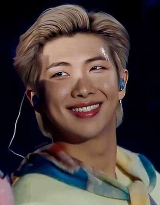 פאזל של NAMJOON