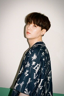 SUGA