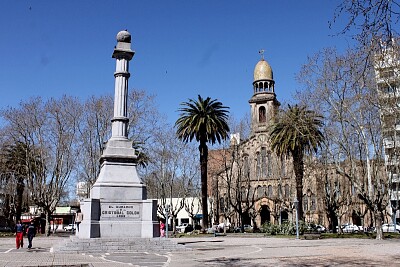 PLAZA INDEPENDENCIA jigsaw puzzle