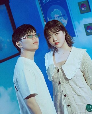 AKMU jigsaw puzzle